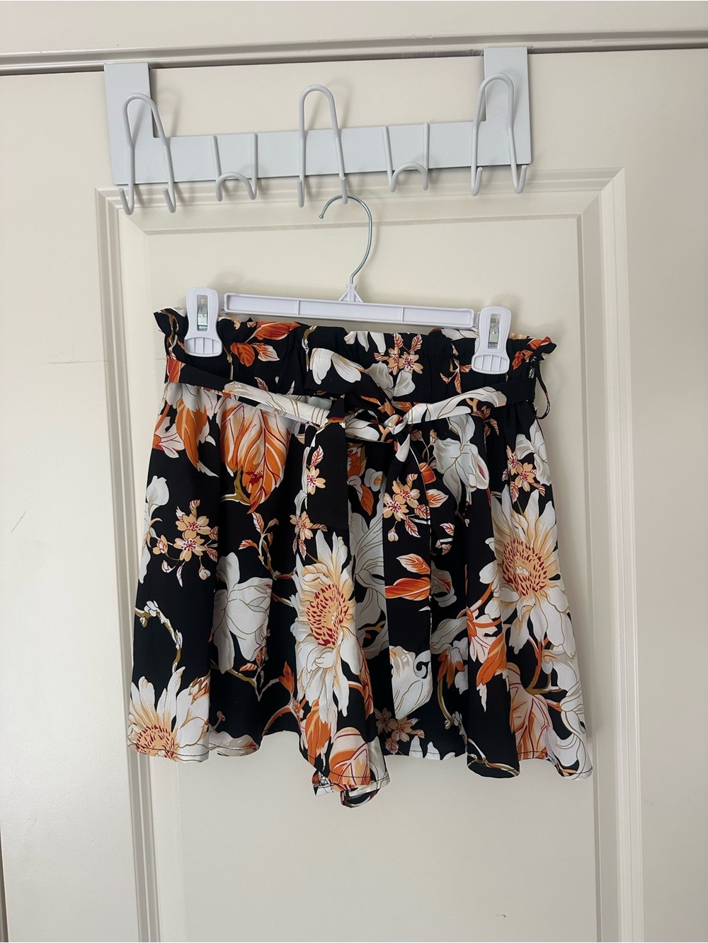 Floral Tie-Waist Mini Skirt - Black/Orange